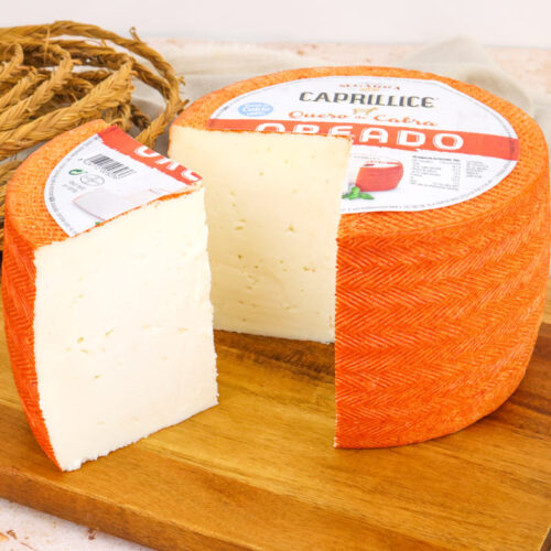 Queso oreado, uno de los quesos de cabra más vendido en España.
