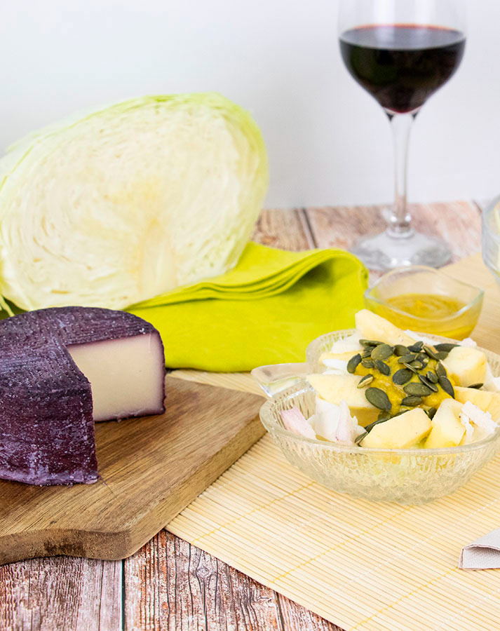 Receta de ensalada de col con queso al vino